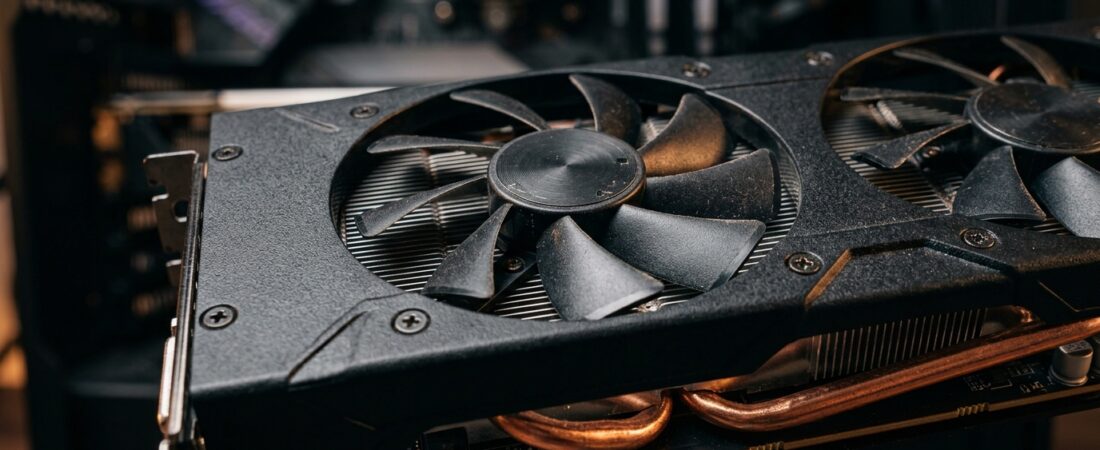 RX 580 Para Edição de Vídeo e Photoshop: Serve ou Não Serve? A Resposta Honesta Para Cada Caso